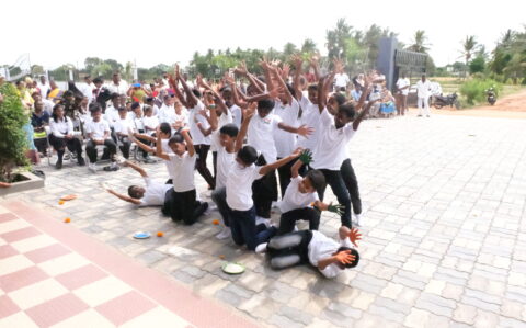 Independence Day Group Dance at RISHS International CBSE School Arcot