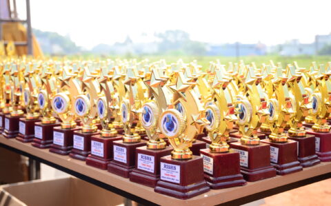 Prize for winners in Sports Day at RISHS International CBSE School Arcot